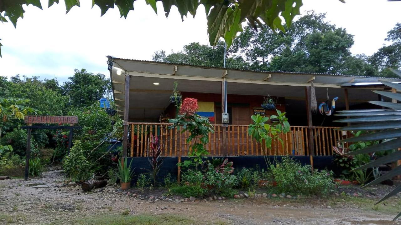 Hostal Cano Nevera La Macarena Екстериор снимка