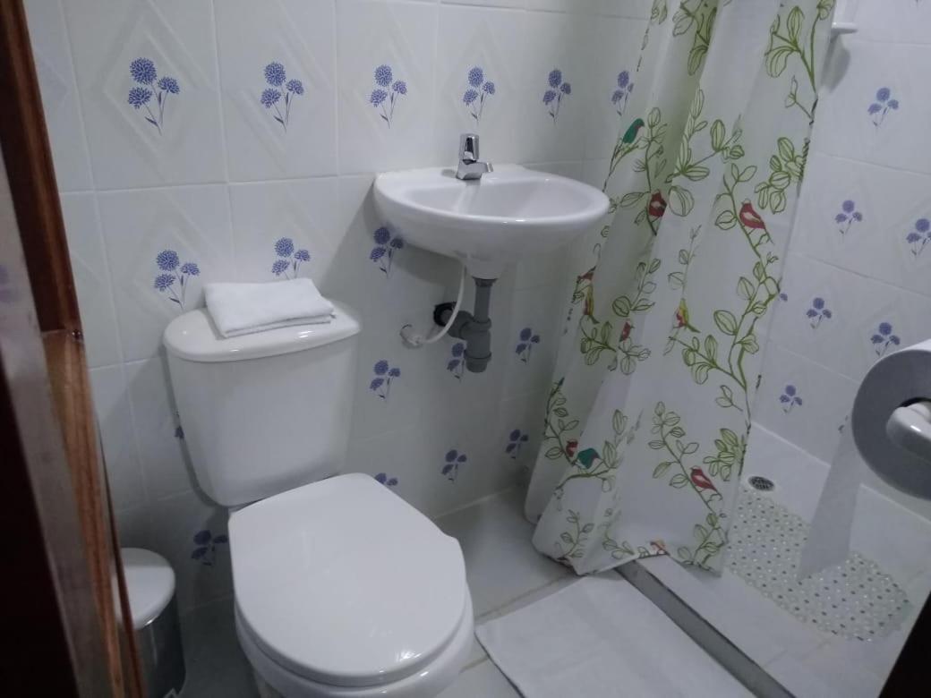 Hostal Cano Nevera La Macarena Стая снимка