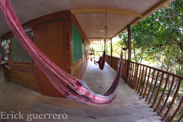 Hostal Cano Nevera La Macarena Екстериор снимка